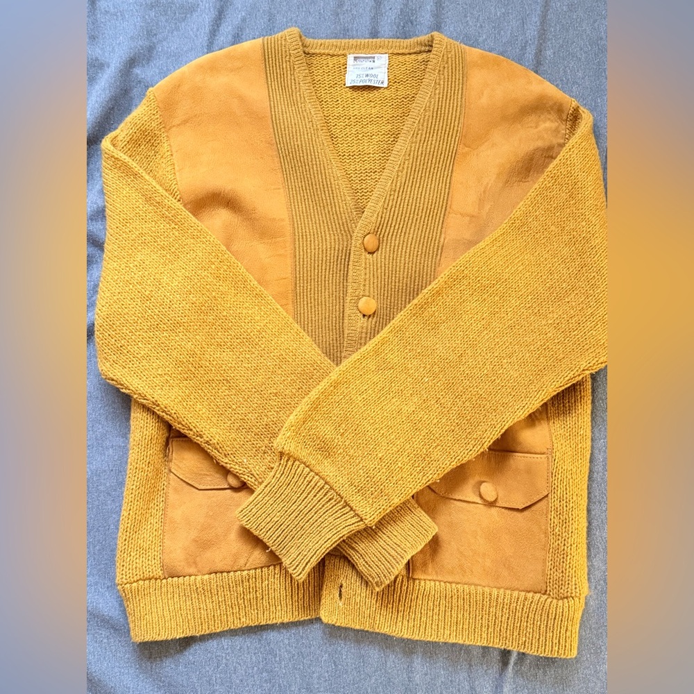 VTG‎ Montgomery Ward suede yellow grandpa sweater